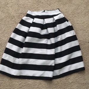 Striped high waisted skirt